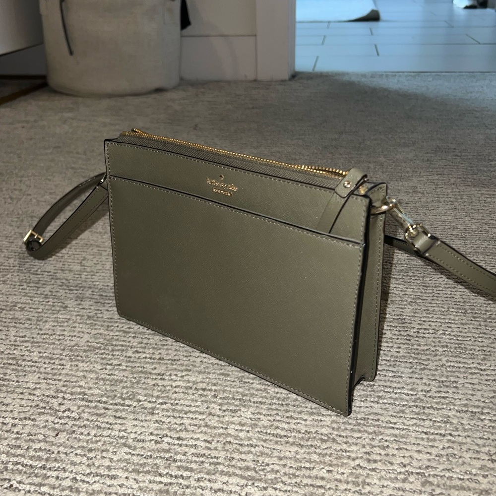 Medium Crossbody Bag